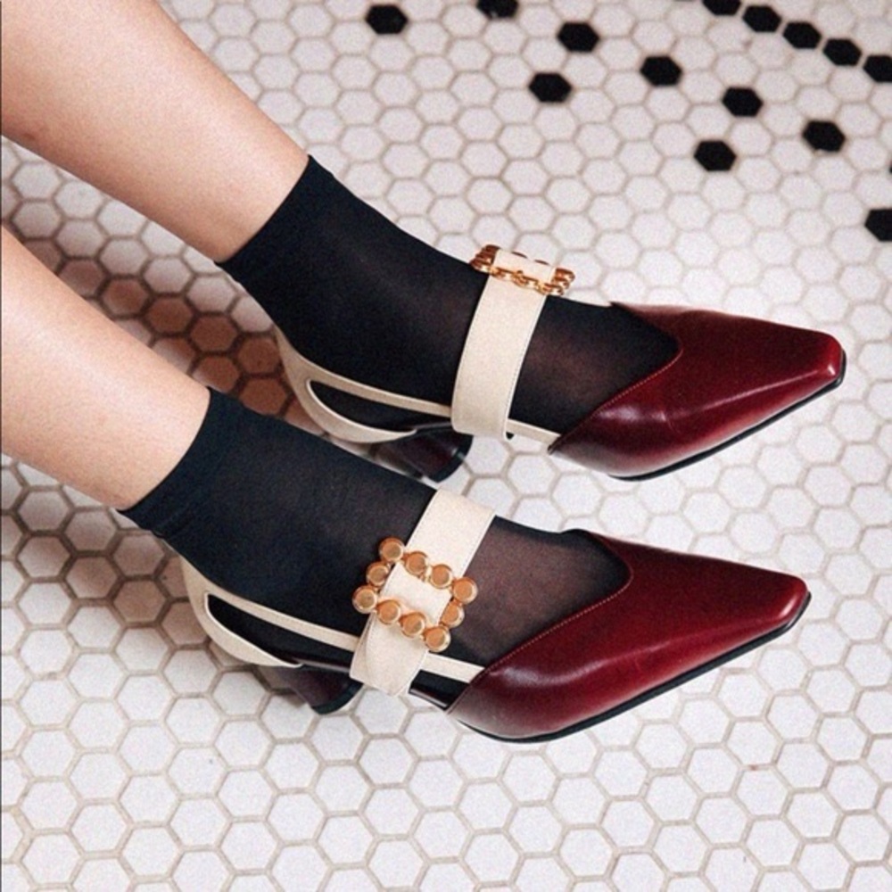 NIB Salondeju Vintage Chic Burgundy and Cream Leather Heels size 8